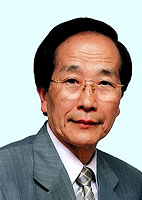 Dr. Akira Endo