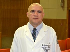 Dr. Silvio Espínola