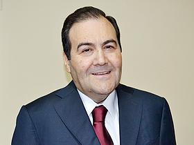 Dr. René Moreno