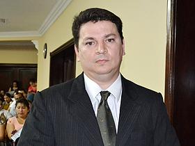 Dr. Richard Lezcano