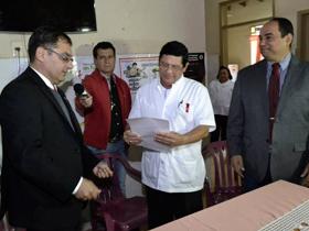 Dr. Amado Aquino en acto de asunción