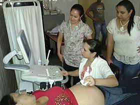 Primer ecógrafo en hospital