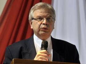 Dr. Antonio Arbo 