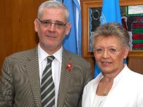 Dres. Julio Montaner y Françoise Barré-Sinoussi