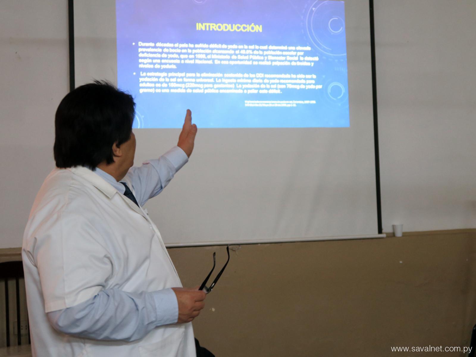 Dr. Jorge Jara Yorg presenta investigación