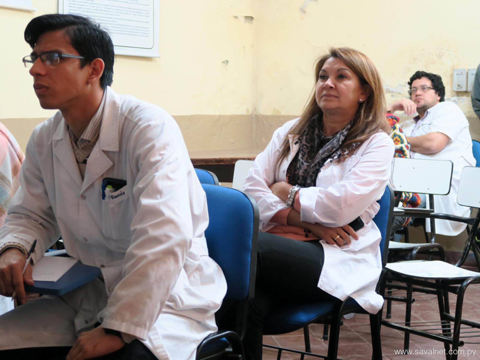 Dr. Jorge Jara Yorg presenta investigación