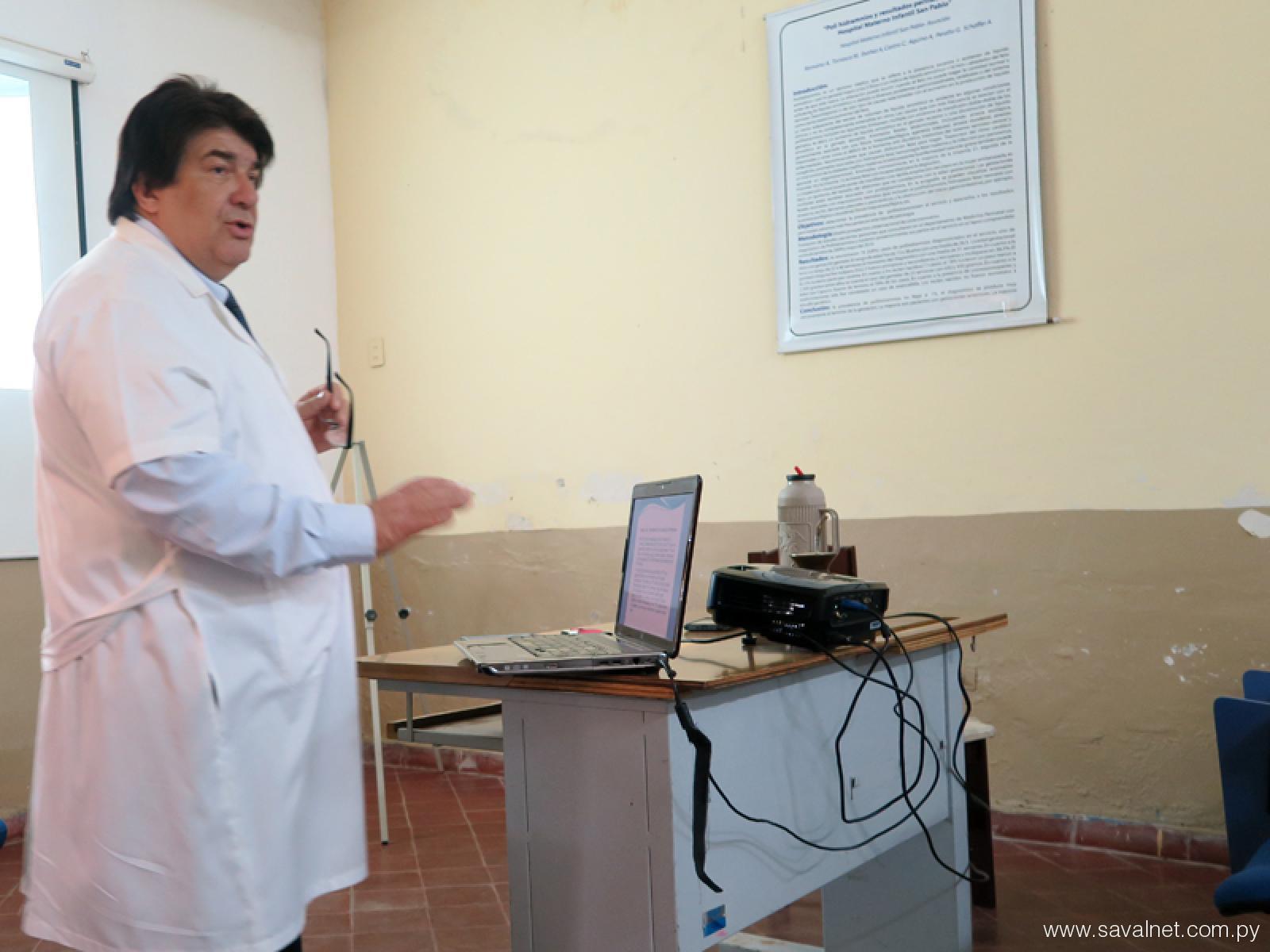Dr. Jorge Jara Yorg presenta investigación