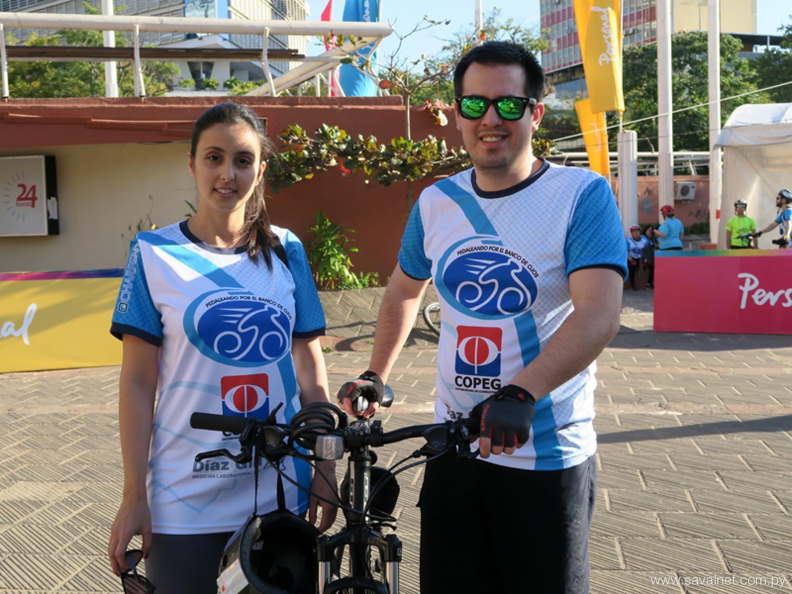 Pedaleando por el Banco de Ojos