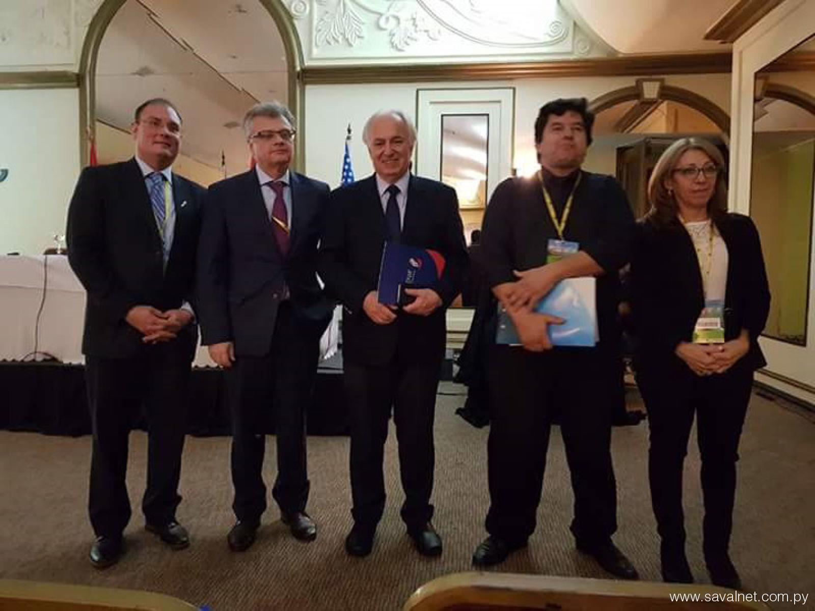 1er Congreso paraguayo de neurocirugía