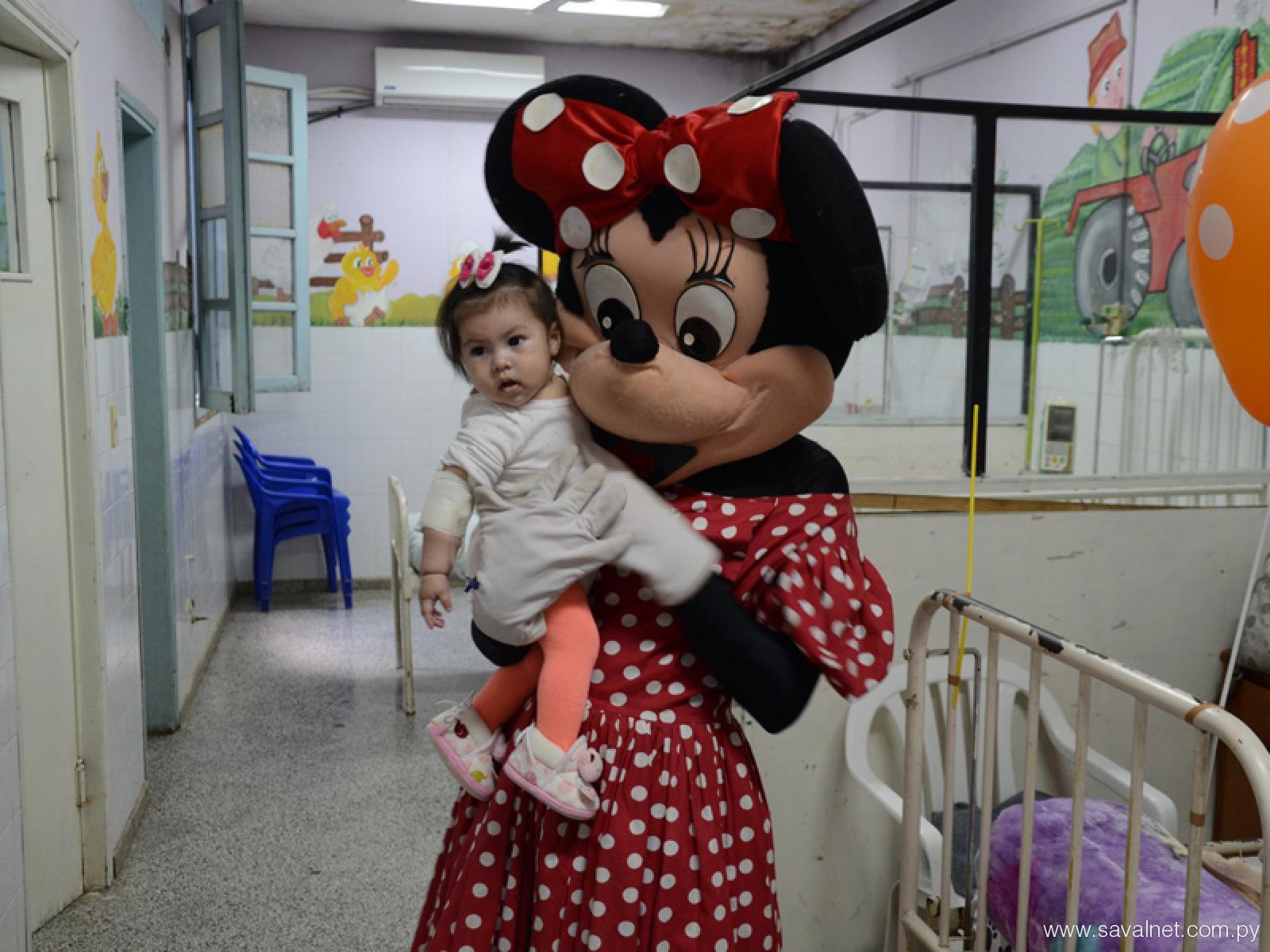 Médicos celebran Día del Niño