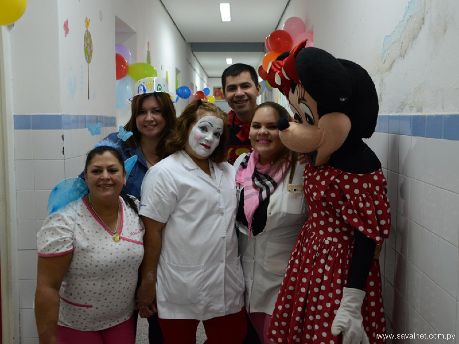 Médicos celebran Día del Niño