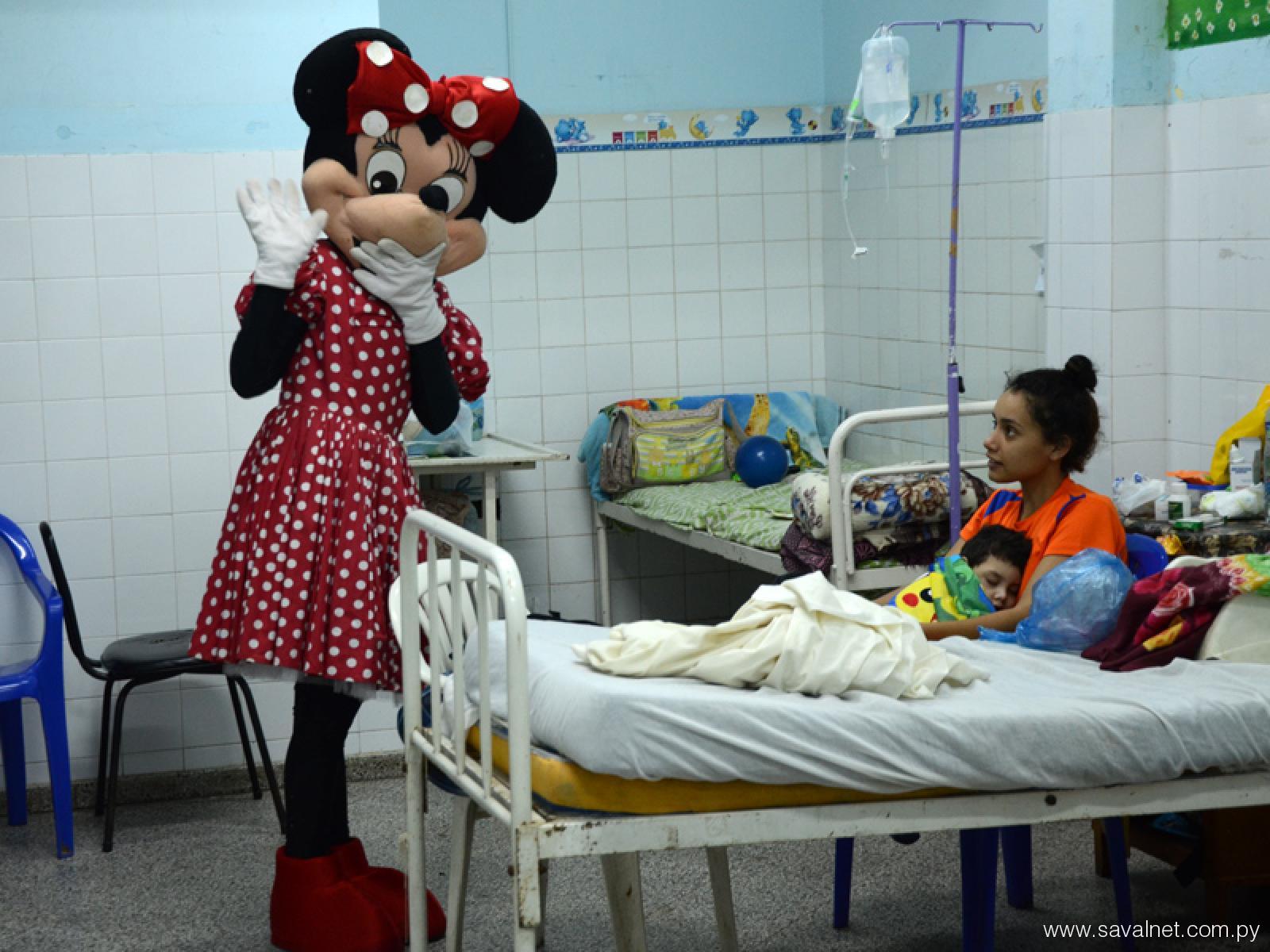 Médicos celebran Día del Niño
